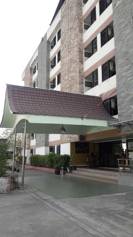 Sp Residence Bangkok Exterior photo